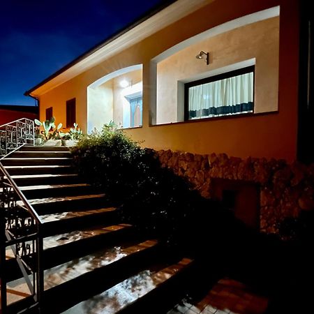 Apartmán Senabrinu Suni Exteriér fotografie